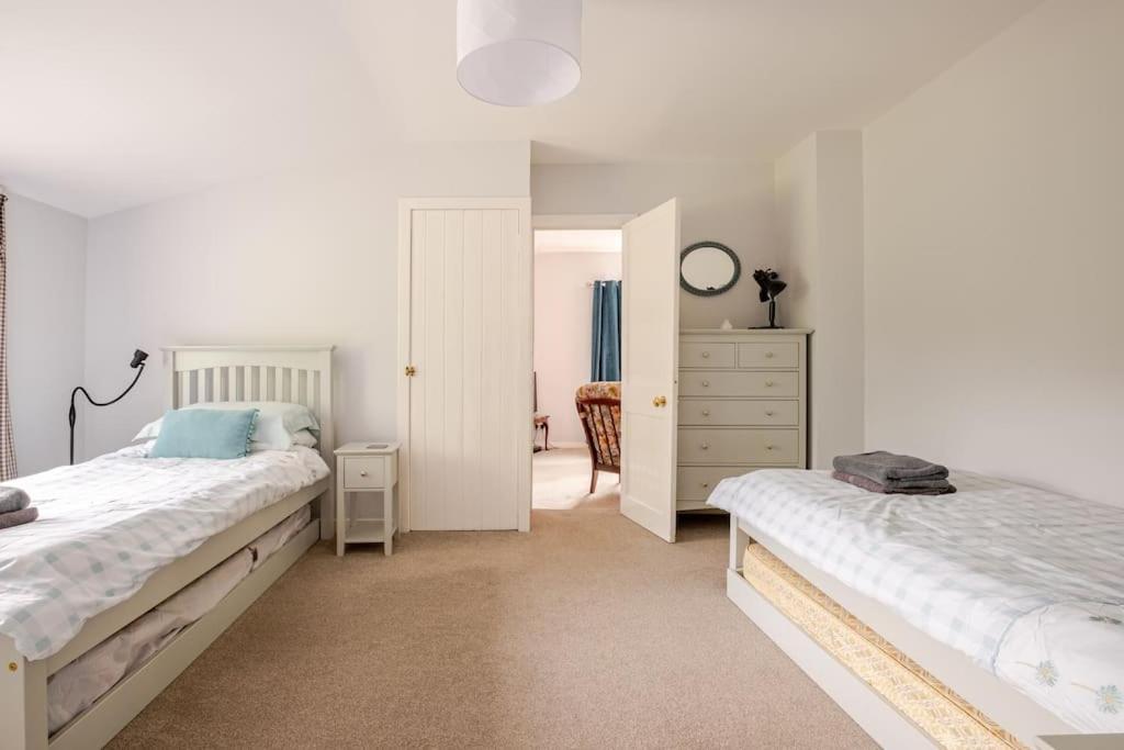Applegrove, Perfect 2 Bed Bungalow, * Fortrose